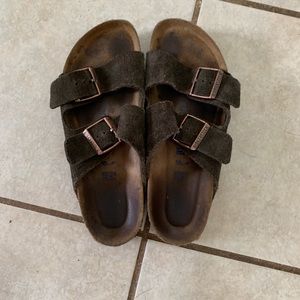 Brown Birkenstock’s Size 38 Womens